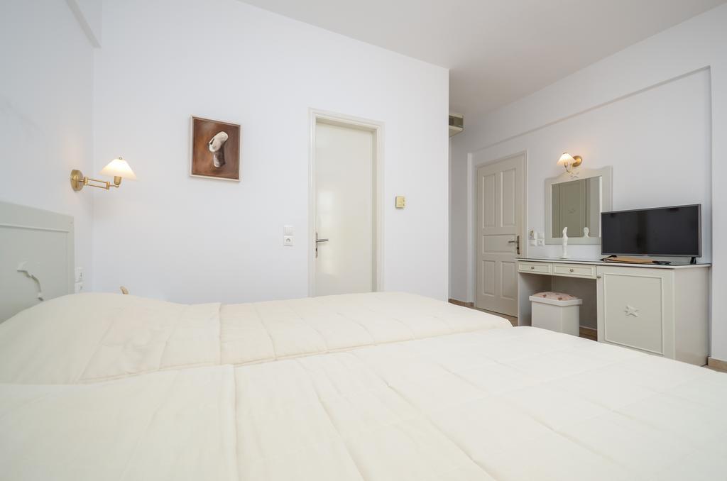 Hotel Astir Of Naxos Naxos City Esterno foto