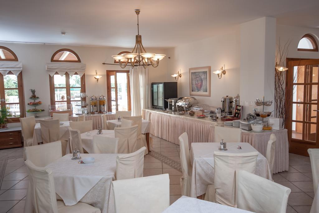 Hotel Astir Of Naxos Naxos City Esterno foto